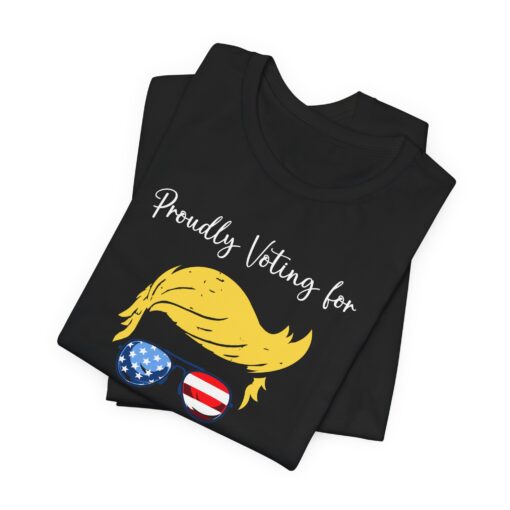 Still Voting for a Felon Trump Tee - Image 63