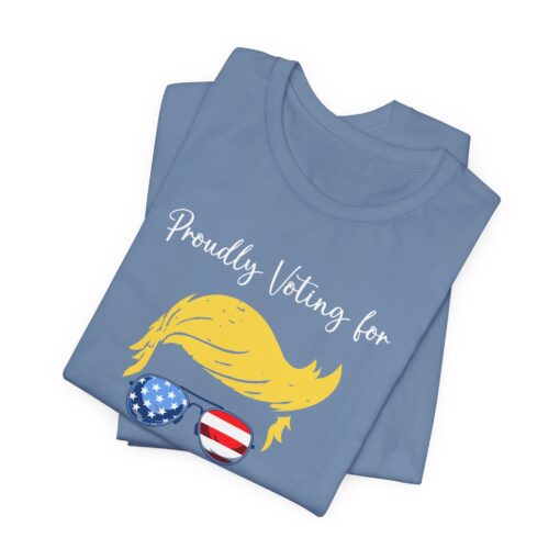 Still Voting for a Felon Trump Tee - Image 150